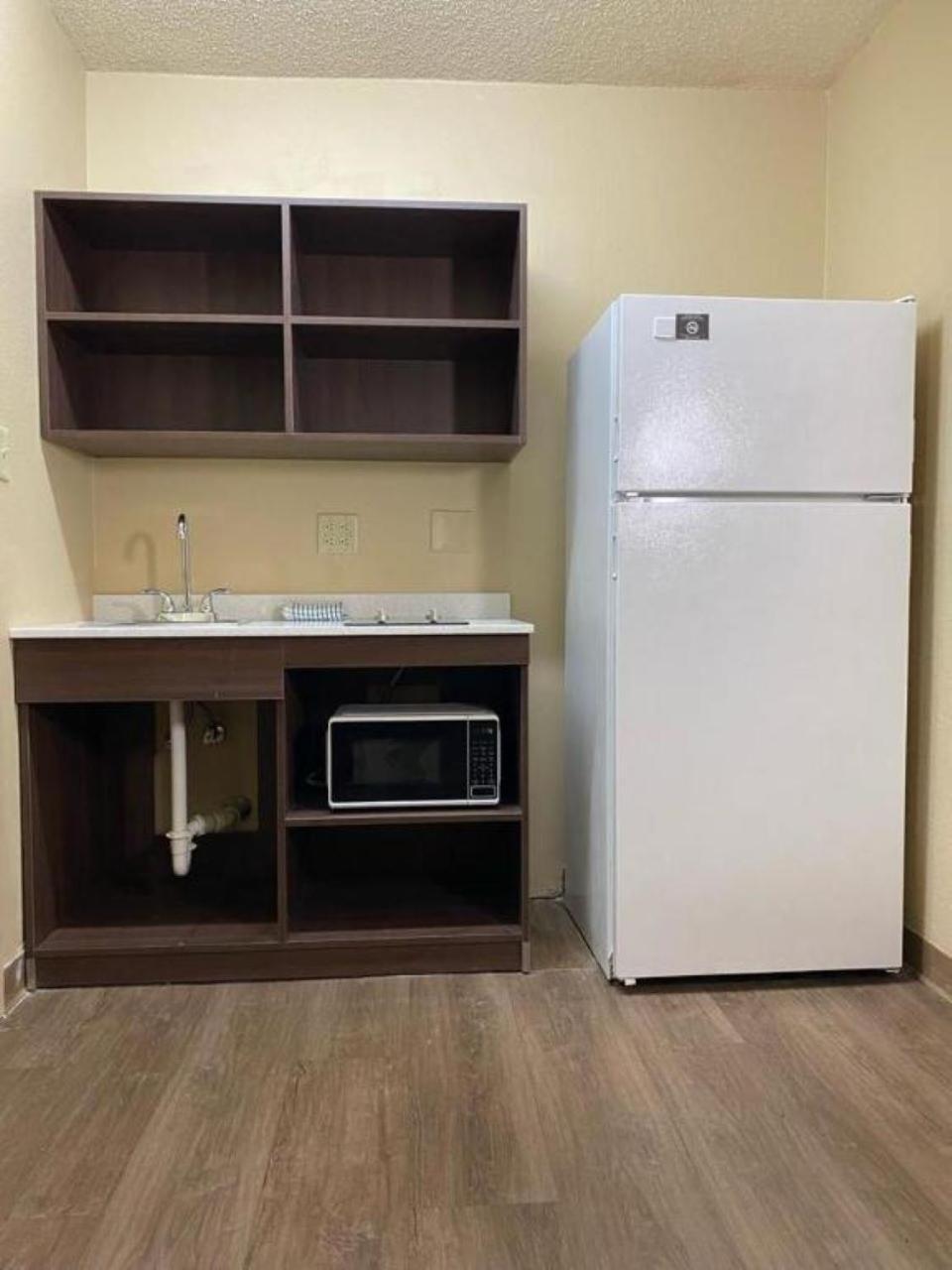 Suburban Studios Winston-Salem Near Hanes Mall Екстериор снимка