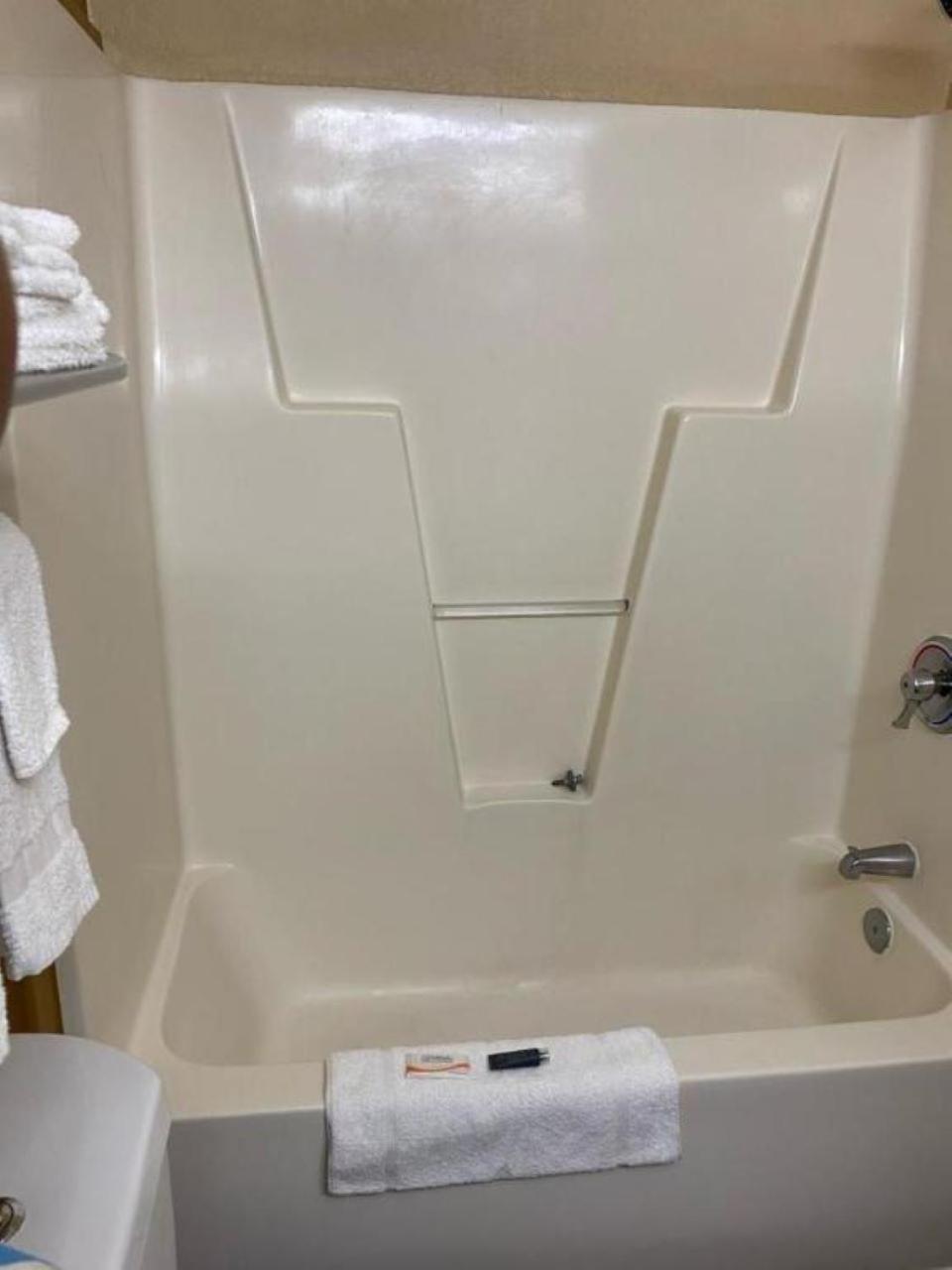 Suburban Studios Winston-Salem Near Hanes Mall Екстериор снимка
