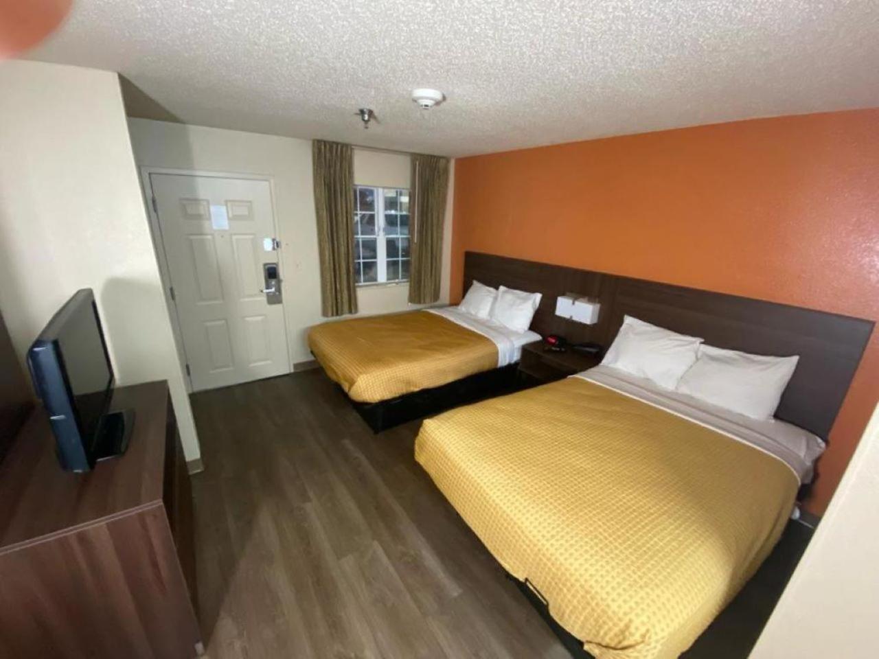 Suburban Studios Winston-Salem Near Hanes Mall Екстериор снимка
